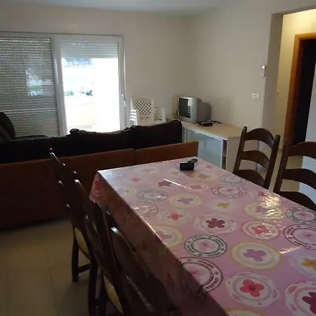 Apartment Pijaca Nin