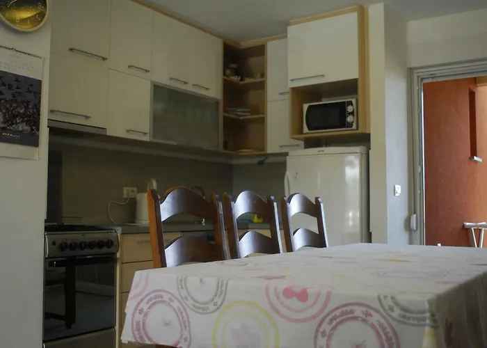 Pijaca Apartamento Nin